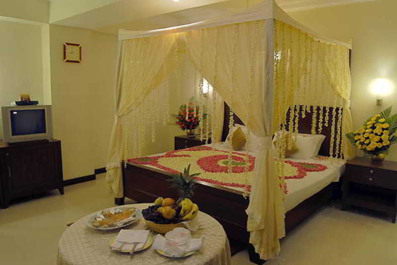 Breeze Hotel เชนไน ภายนอก รูปภาพ