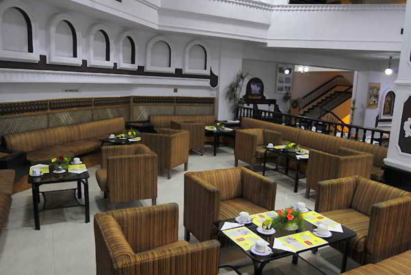 Breeze Hotel เชนไน ภายนอก รูปภาพ