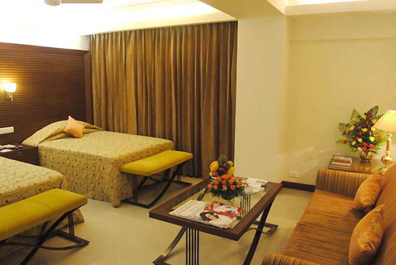 Breeze Hotel เชนไน ภายนอก รูปภาพ