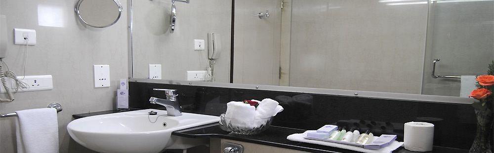 Breeze Hotel เชนไน ภายนอก รูปภาพ
